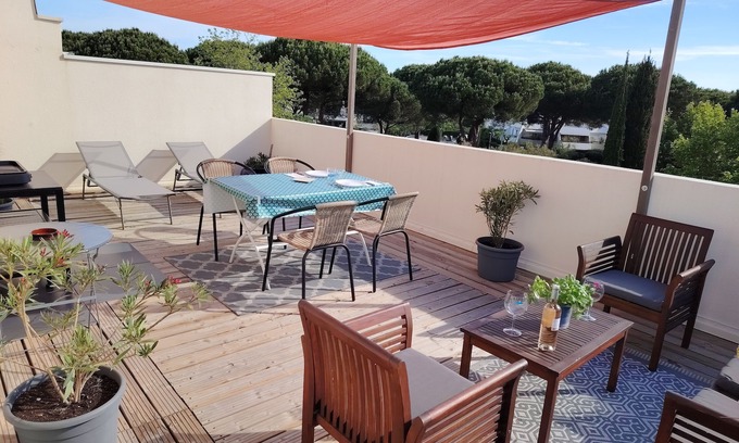 Le Couchant Apartment | Studio cabin with garage, near beaches