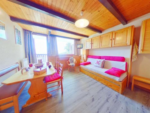 Les Saisies Apartment | Studio cosy 4 pers avec balcon, centre Les Saisies - FR-1-594-196