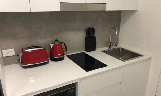 Adamstown Apartment | Studio Deluxe with Balcony