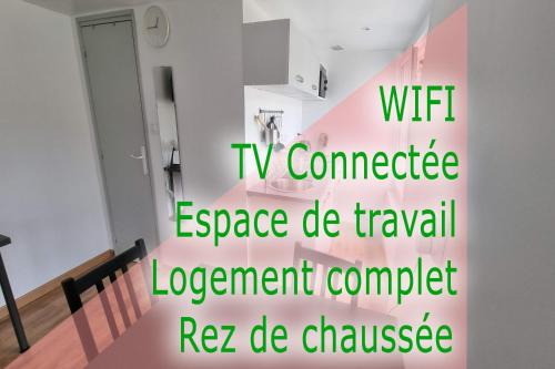 Avesnes-sur-Helpe Apartment | Studio en rez-de-chaussée - Le petit Château Avesnois - TV - WIFI - Logement Entier