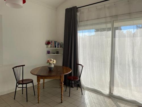 Bouc-Bel-Air Apartment | Studio entre Aix et Marseille
