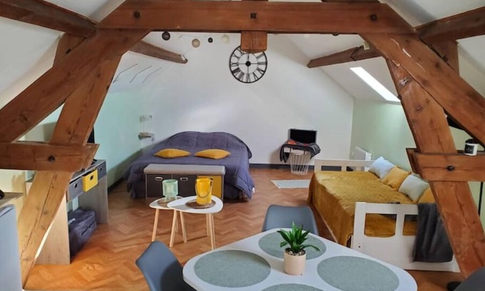 Essigny-le-Grand Apartment | Studio Ferme de la Manufacture