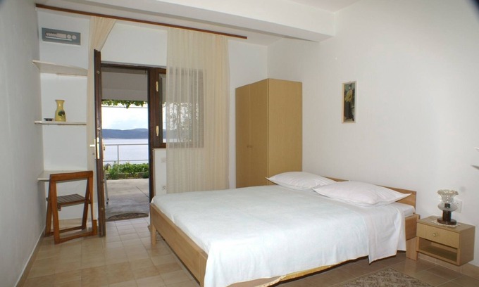 Pisak Apartment | Studio flat near beach Pisak, Omiš (AS-2750-a)