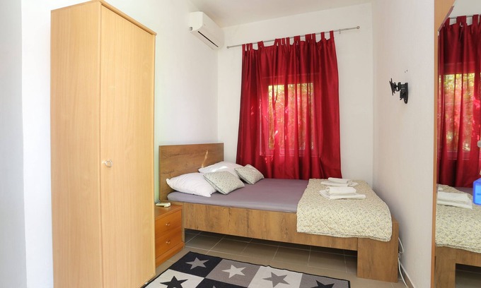 Gradac Apartment | Studio flat (pet friendly) Gradac, Makarska (AS-2784-f)