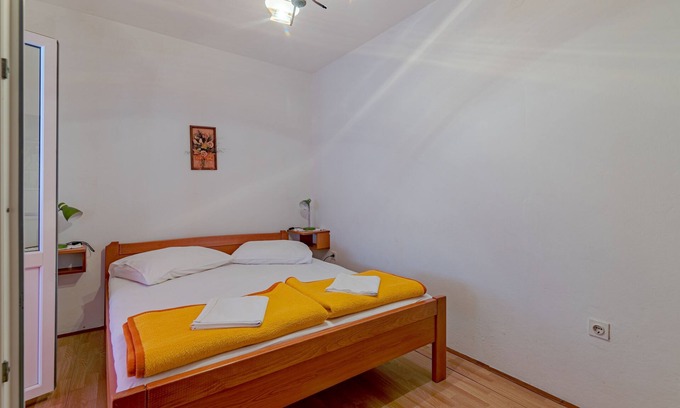 Zastrazisce Apartment | Studio flat with terrace Cove Vela Stiniva, Hvar (AS-14511-b)