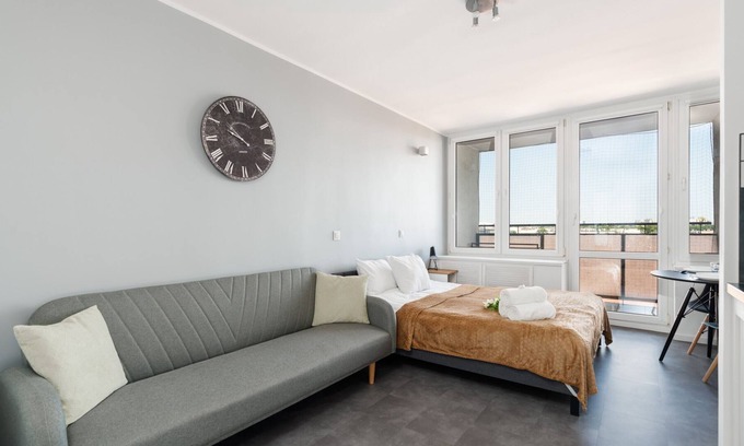 Grunwald Apartment | Studio Głogowska | 3 guests | Balcony | Poznań
