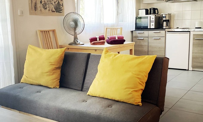 Metz-Tessy Apartment | Studio in Annecy with private parking. Explore the region and visit the town!