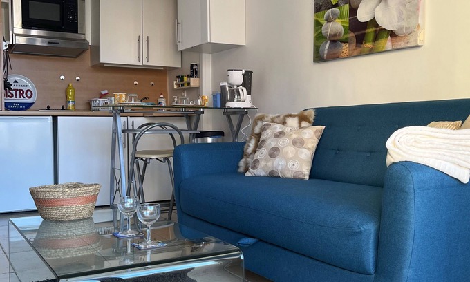 La Californie Apartment | Studio in the low lantern sector near the sea Nice Ouest