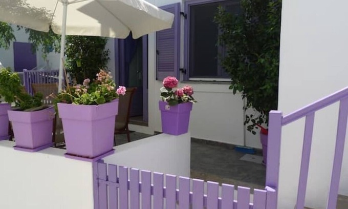 Vourkari Apartment | Studio in Vourkari with fully equipped kitchen