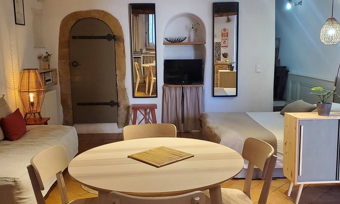Jouques Apartment | Studio - Jouques