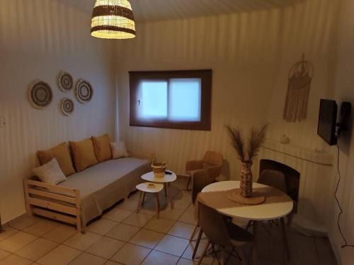Salamis House | Studio 'Katerina by the Sea'