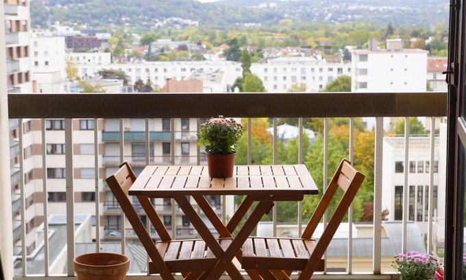 Rueil-Malmaison Apartment | Studio l'Orchidée Mobility lease (1 to 10 months)