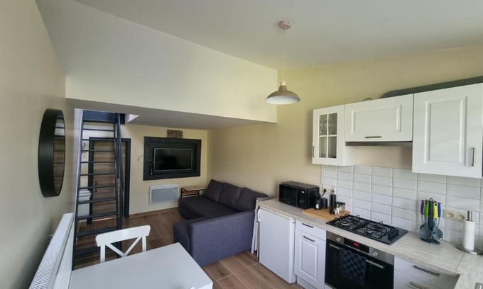 Lillois-Witterzee Apartment | Studio Lillois