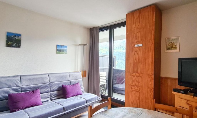 Flaine Apartment | Studio lumineux avec balcon Sud, centre station, 4 pers, casier à ski, proche pistes et commerces - FR-1-425-80