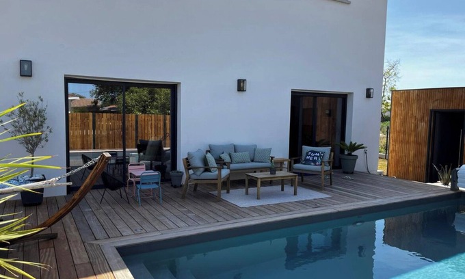 Mios Apartment | Studio Mios 20 minutes from Bassin d'Arcachon near Bordeaux