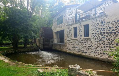 Veyre-Monton Apartment | Studio moulin se la paille
