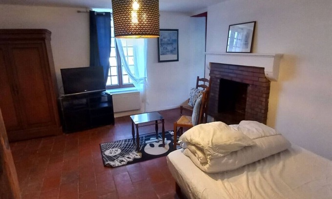 Civaux Apartment | Studio near Civaux