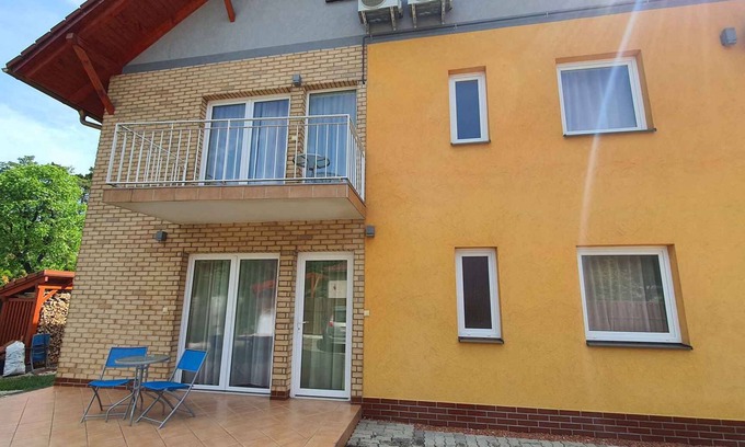 Siofok Apartment | Studio near the beach with air conditioning