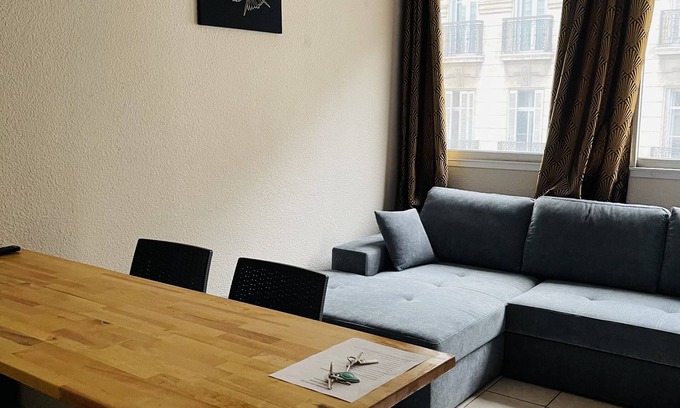 Le Rouet Apartment | Studio Paradis
