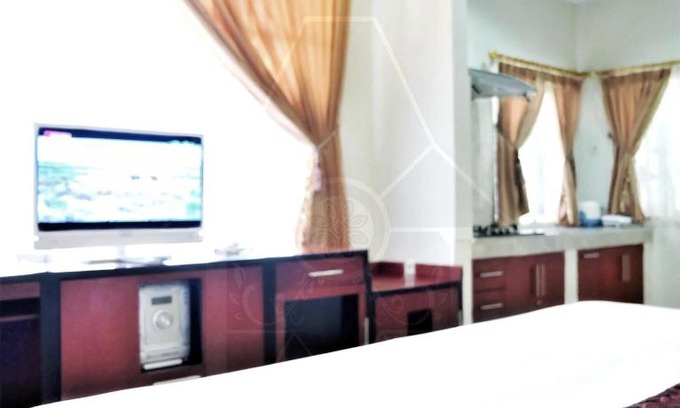 Cipanas Bed & Breakfast | Studio Room @ Wisma Halim Villas & Conference