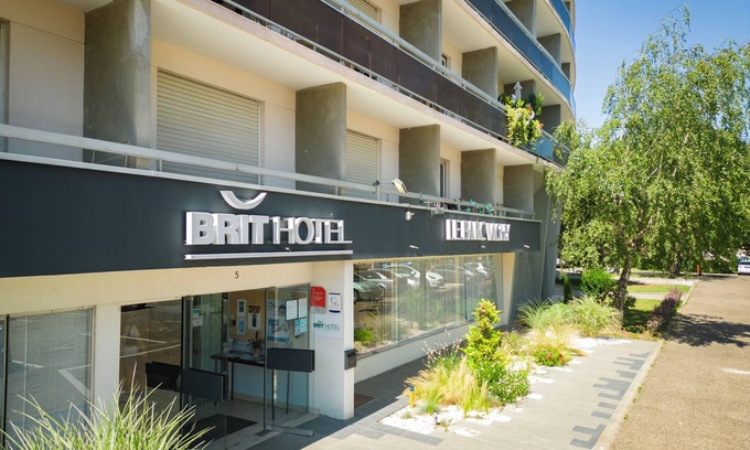 Bellerive-sur-Allier Apartment | Studio Standard - 2 Lits Simples