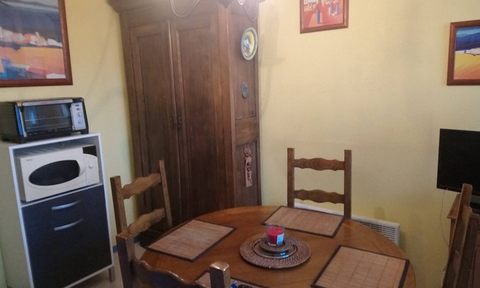 Saint-Paul-les-Dax Apartment | studio T1 bis for spa or holiday rental