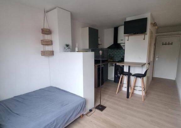 Talence Apartment | Studio Talence dans petite résidence avec parking
