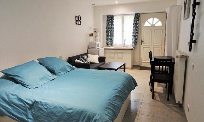 Pesmes Apartment | Studio "Tanneurs"