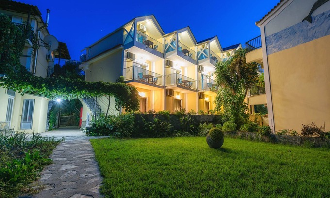 Limni Keri Hotel | Studio Timotheos
