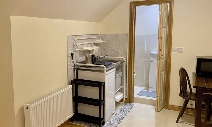 Letterkenny Apartment | Studio Unit for two in Ireland’s stunning Northwest.