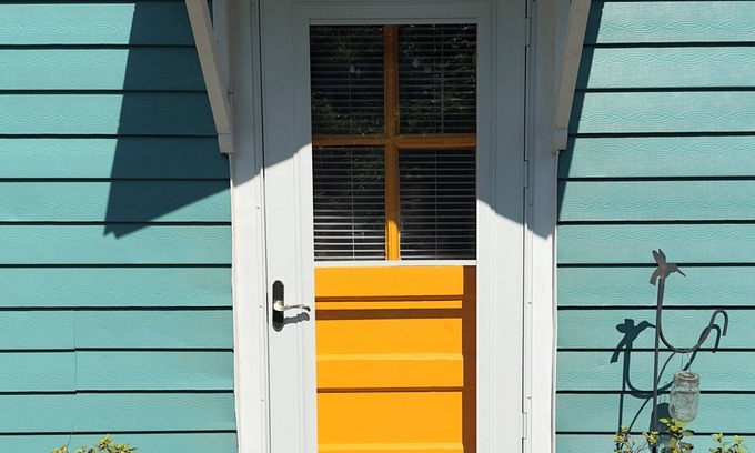 Arcadia Apartment | Studio w/Kitchen & Hi-Speed WiFi in Beverly Hills Close to Hospitals for work!