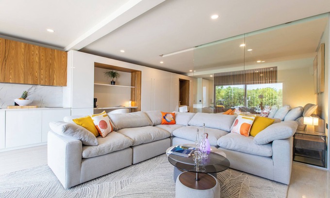 Bellevue Hotel | Studio with direct access to the pool | Villa 6