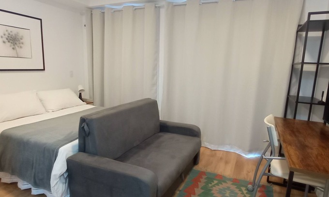 Perdizes Apartment | Studio with large balcony in complete condominium. We accept long season.
