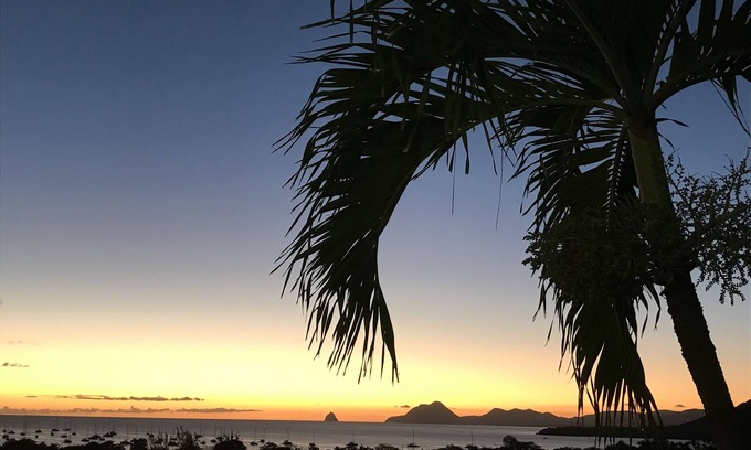 Sainte-Anne Apartment | Studio with remarkable view on the bay of Sainte Anne