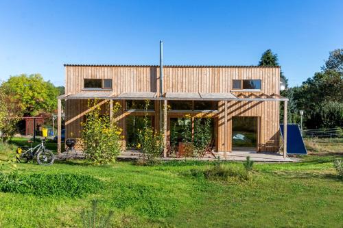 Wittstock/Dosse House | Studio Zempow, ökologisches Ferienhaus