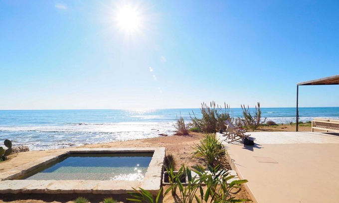 Santa Maria del Focallo Villa | Stunning private villa for 4 people with WIFI, private pool, A/C, TV, terrace and parking