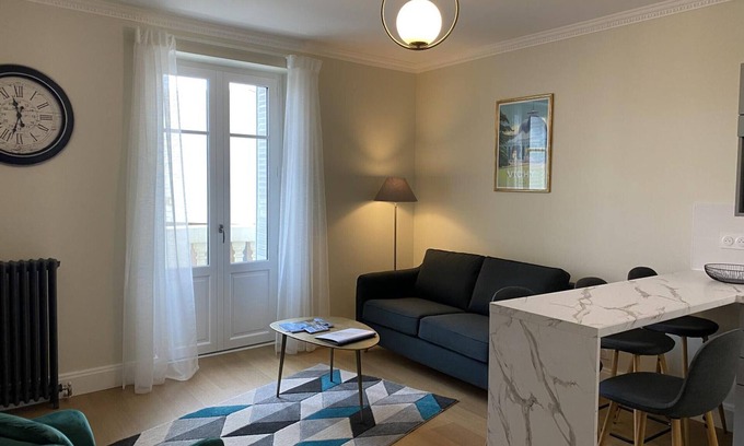 Vieux Vichy Apartment | Stunning 1BR Apt in Vichy Centre, UNESCO Site, All-Inclusive, Near Thermal Quarter & Free Parking