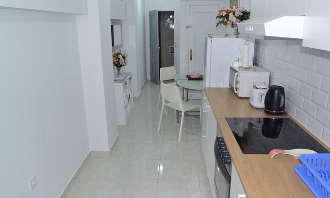 Pla del Bon Repos Apartment | Stunning 2 Bedroom Apartment Fully Refurbished With Air-conditioning