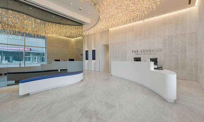 Downtown Edmonton Condo | Stunning 37th Floor Unit Attached to JW Marriott