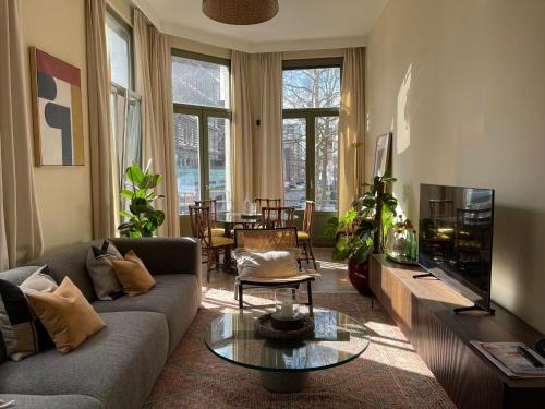 De Kaaien Apartment | Stunning apartment by MAS