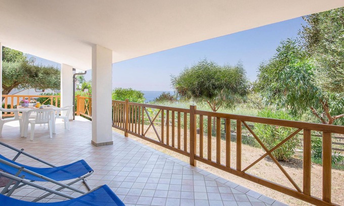 Joppolo Apartment | Stunning apartment in Joppolo VV