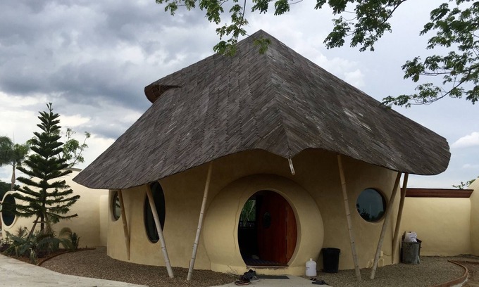 Hang Dong House | Stunning bamboo dome home