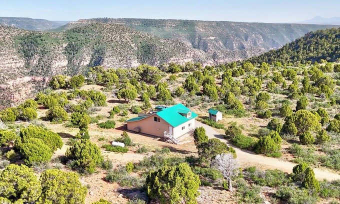 Lewis House | Stunning Canyon-Rim Retreat on the Dolores River in beautiful SW Colorado.