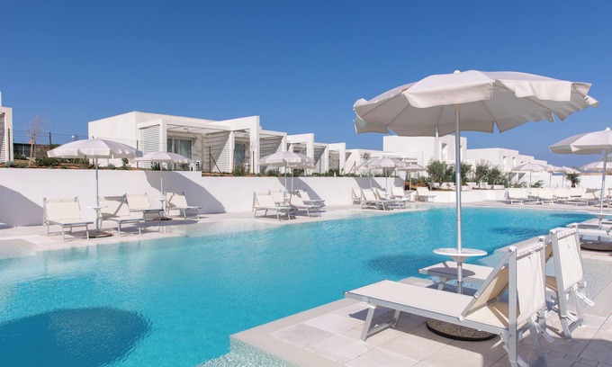 La Pelosa Apartment | Stunning Capo Falcone Charming Apartments nm1359