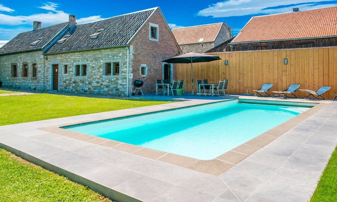 Limbourg Cottage | Stunning Chalet in Goé with Swimming Pool, Sauna, Terrace