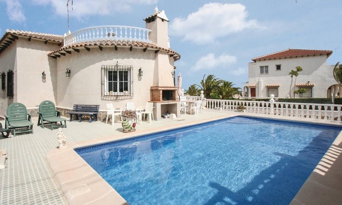 San Miguel de Salinas House | Stunning home in San Miguel de Salinas