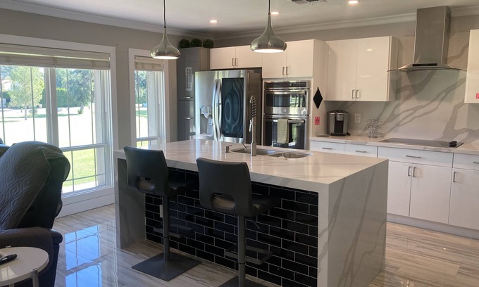 Cloisters Condo | STUNNING GOLF-MOUNTING VIEWS! PREMIUM LOCATION! VERY PRIVATE ON BILTMORE AREA!