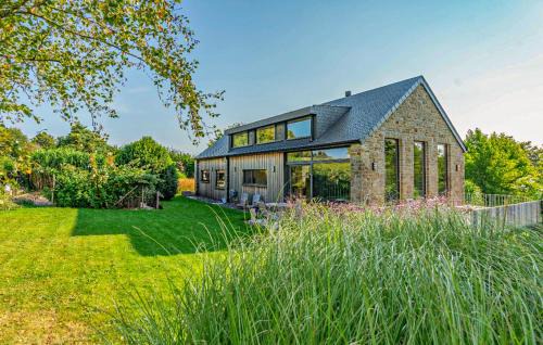 Halleux House | Stunning Home In La Roche-En-Ardenne