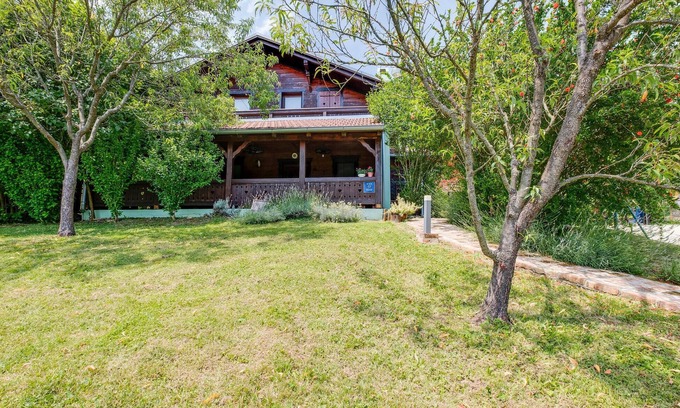 Gornja Stubica House | Stunning home in Banscica with WiFi