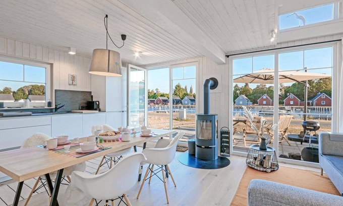 Wandlitz House | Stunning home in Zerpenschleuse